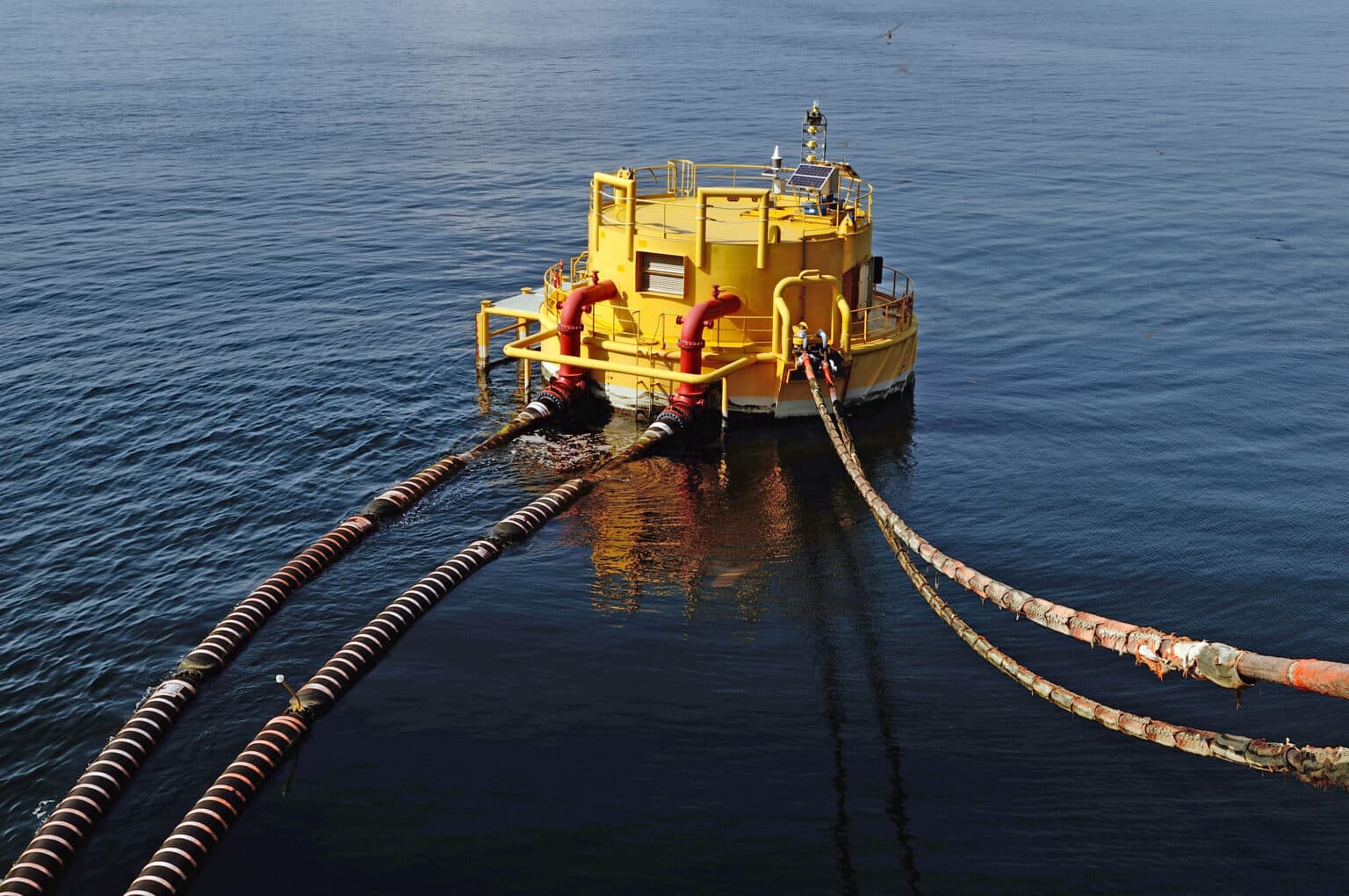 Breakaway Coupling: Securing Floating Hose Lines | Breakaway Couplings